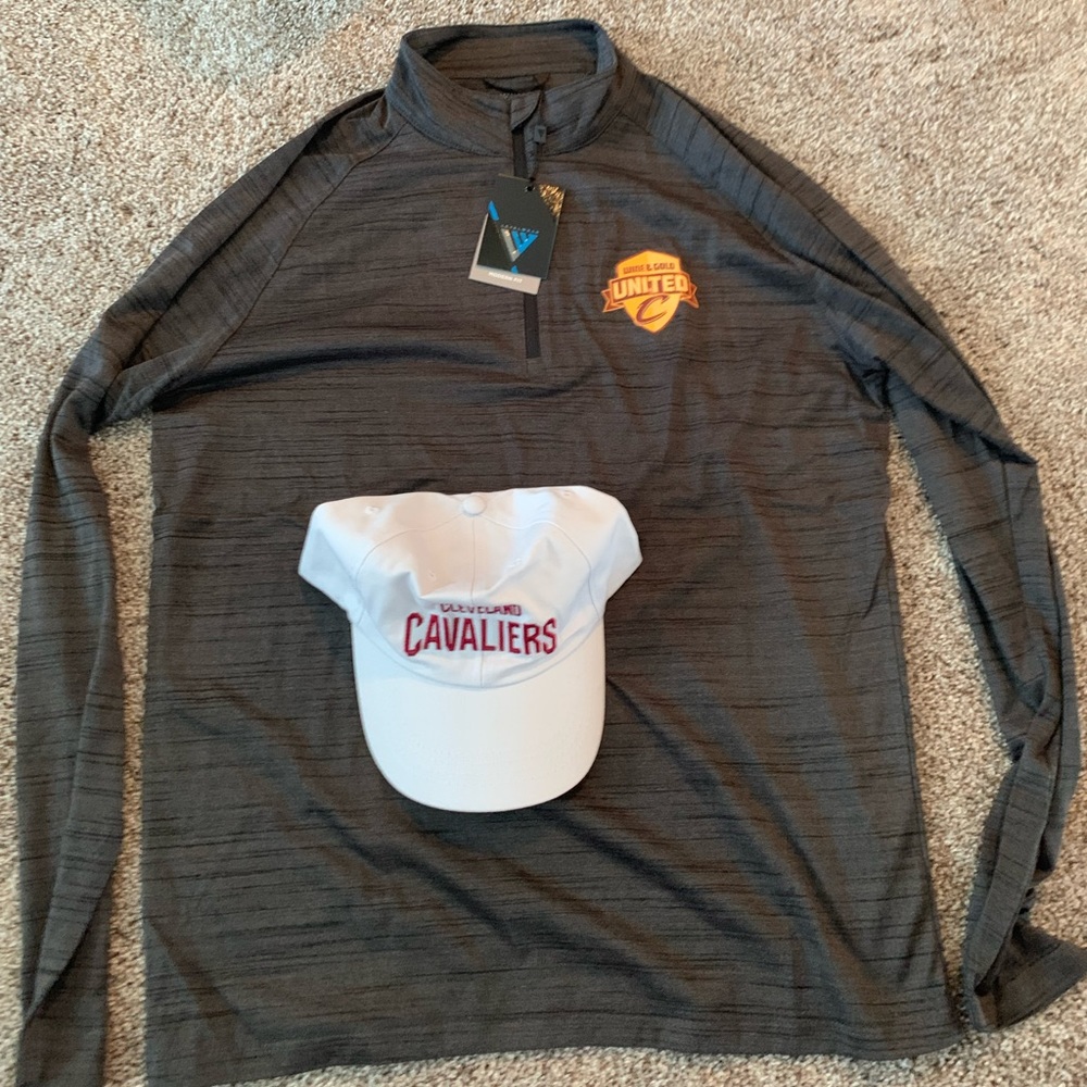 Never used Cleveland cavaliers pullover and hat